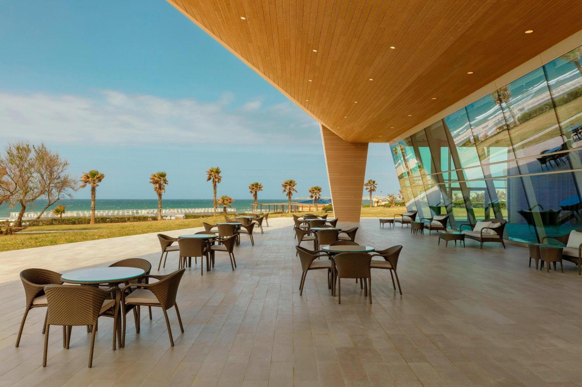 เชราตัน คลับ เดส พินส์ รีสอร์ต Hotel กลุบเดส์แป็งส์ ภายนอก รูปภาพ